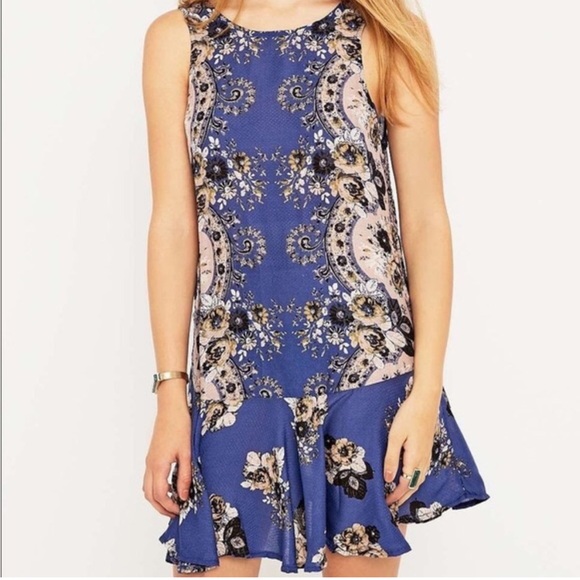 Free People Dresses & Skirts - Free People Printed Dobby Dot Flouncy Hem Slip Dress